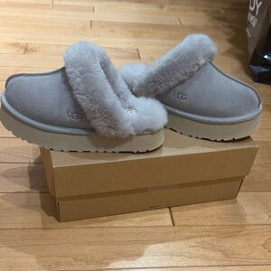 UGG Women's Soft Gray Slippers